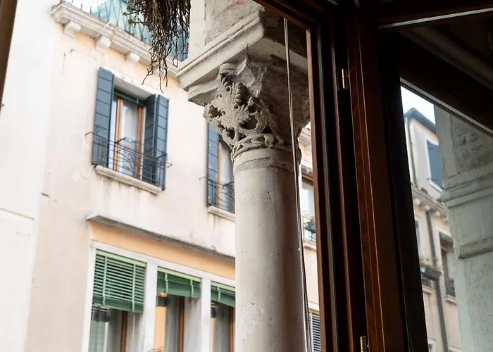 Ca Paola Cozy Venice Apartment