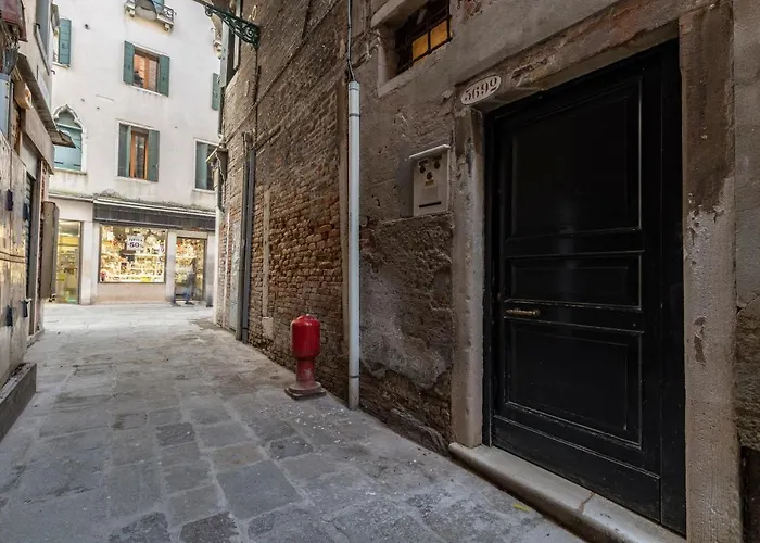 Ca Paola Cozy Venice Apartment